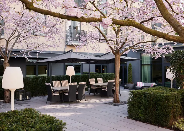 Hotel The George 4*