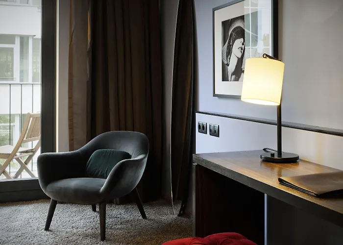 Hotel The George 4*