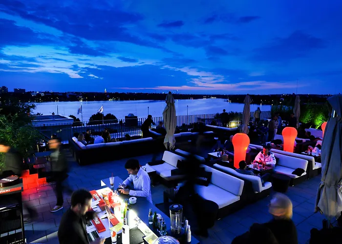 The George Hotel 4*